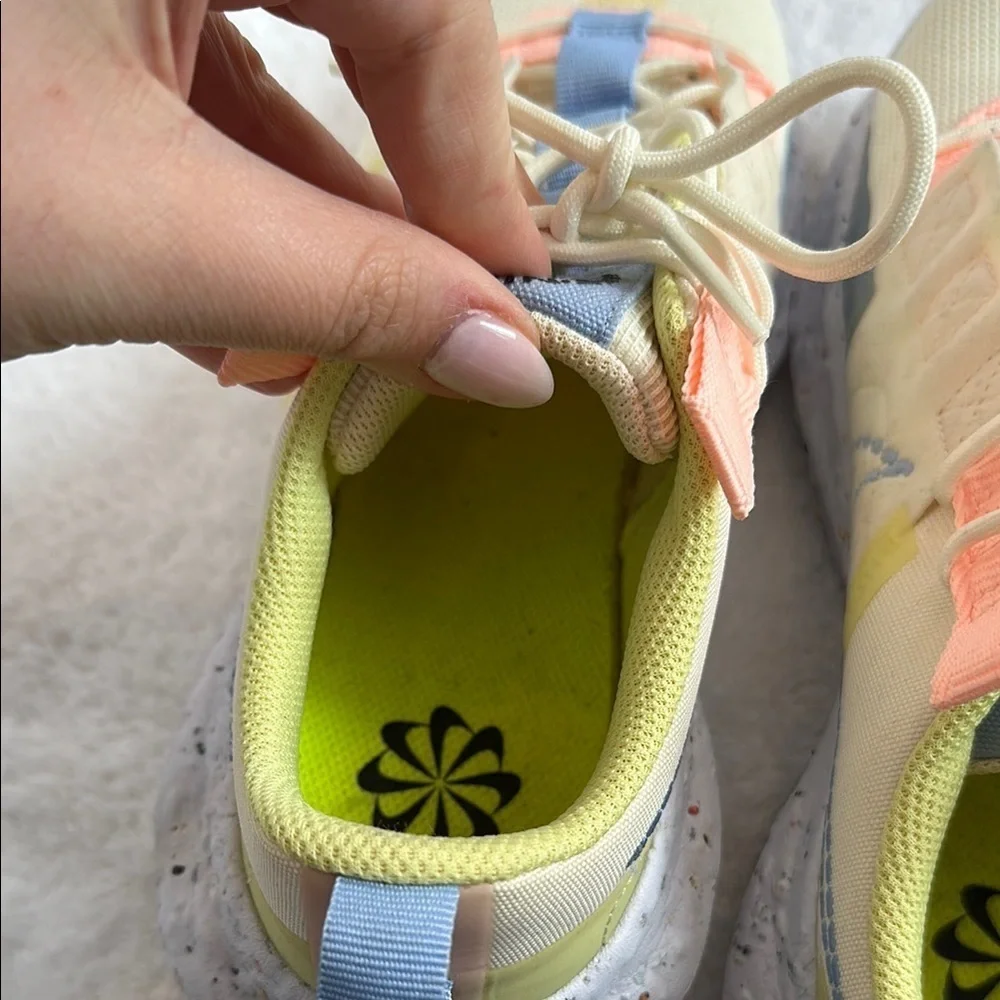 Nike Women's Pastel Yellow & Coral Athletic Sneakers